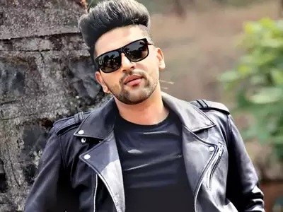 Guru Randhawa Early Life and Education